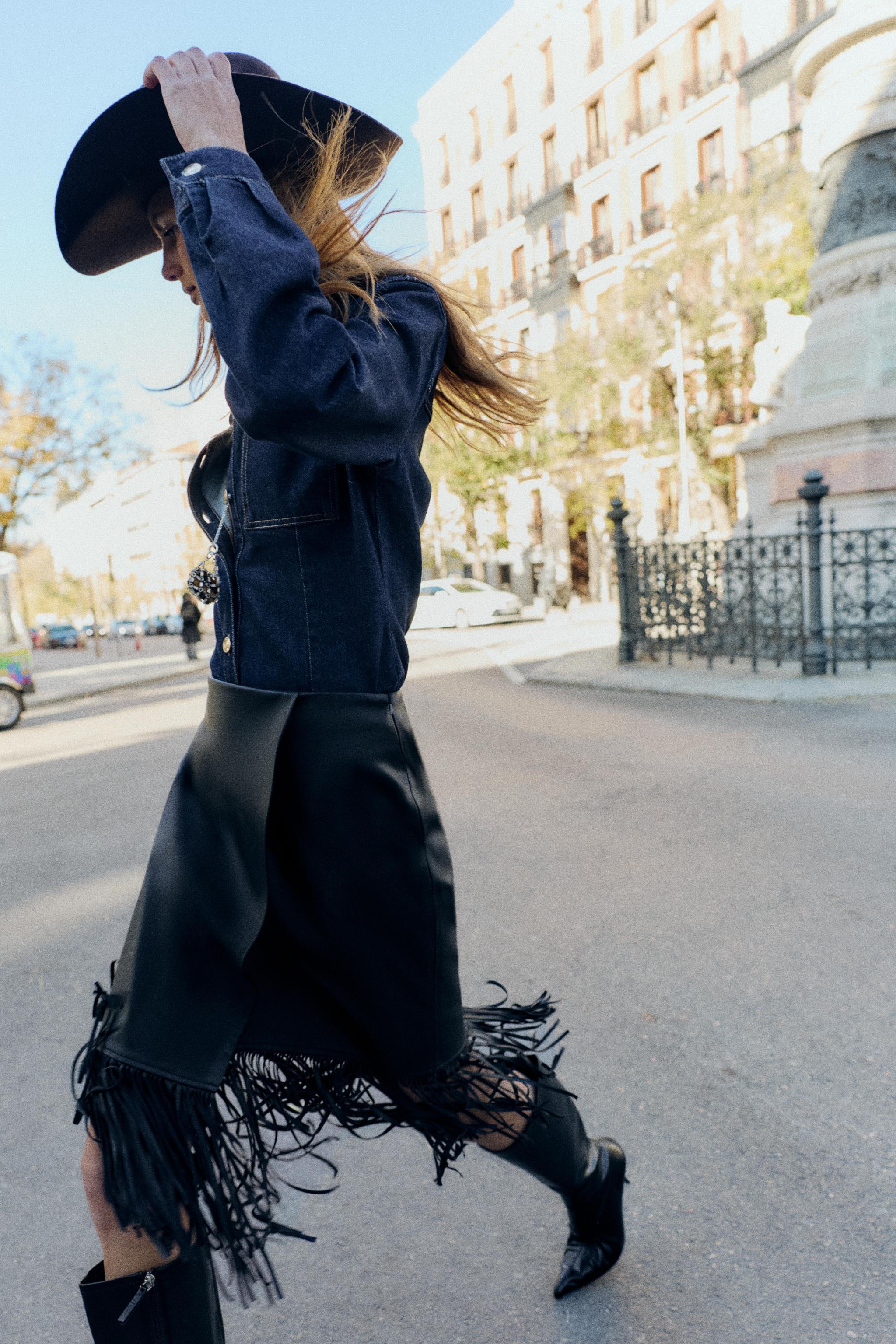 FAUX LEATHER FRINGED MIDI SKIRT